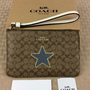 Dallas Cowboys - NWT Coach Signature Blue Star Wristlet